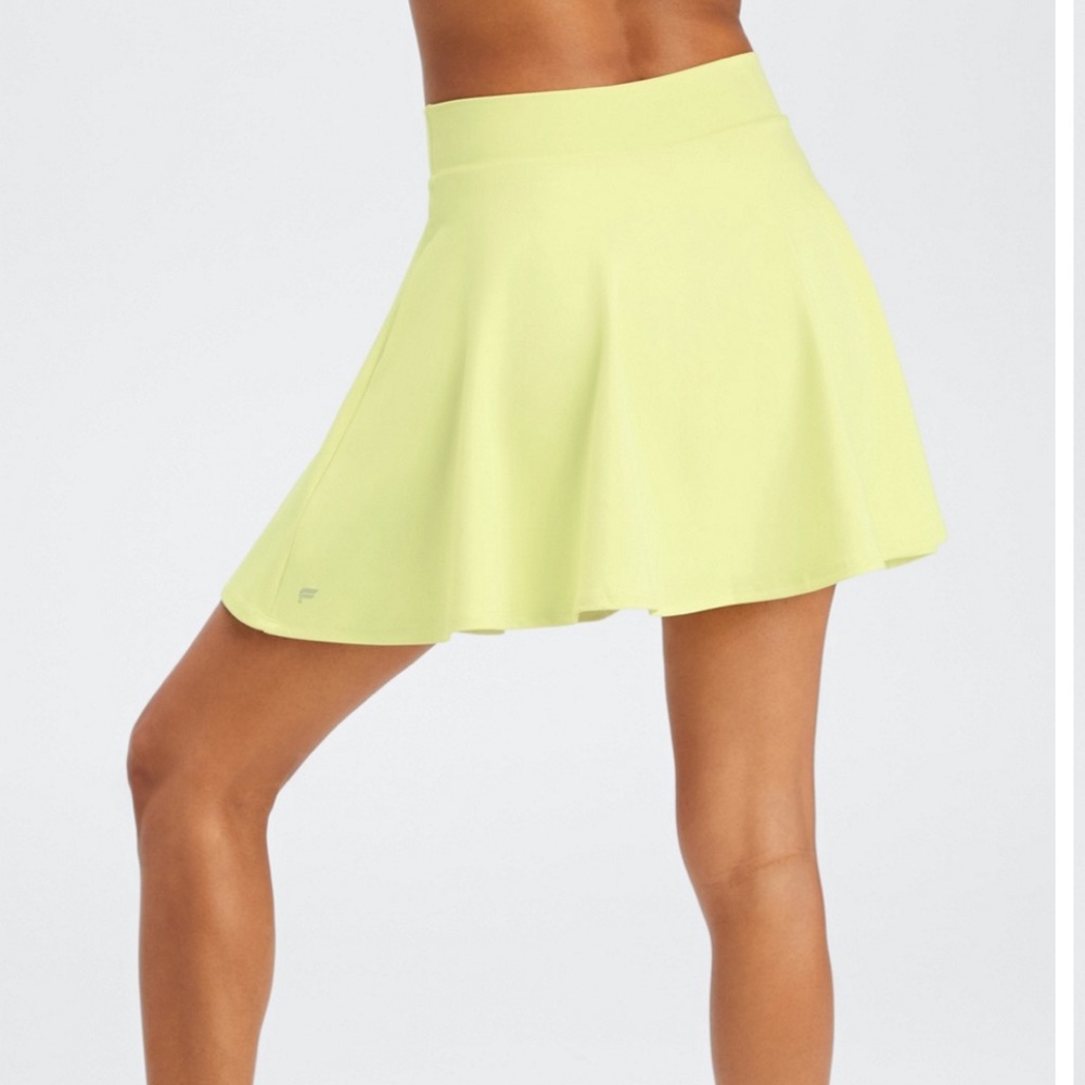 NWT Fabletics Flounce Skirt - LG - Lemon Crème skirt w/built-in shorts & pockets - Picture 12 of 16